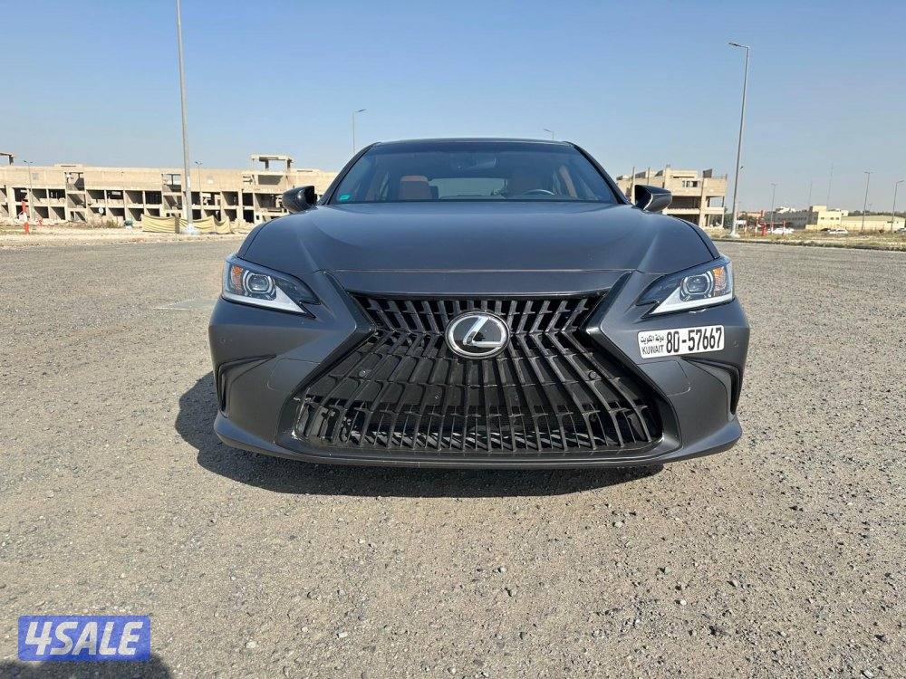 لكزس ES 350 بريميير موديل ٢٠٢٤ صبغ الوكالة2
