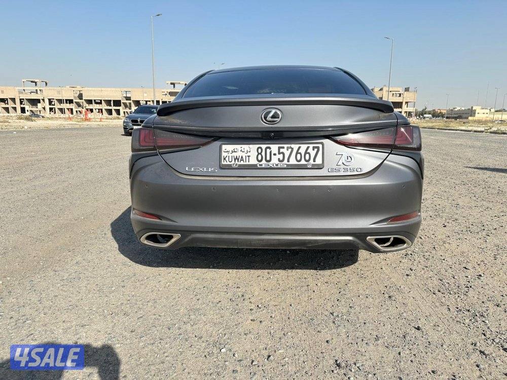 لكزس ES 350 بريميير موديل ٢٠٢٤ صبغ الوكالة7