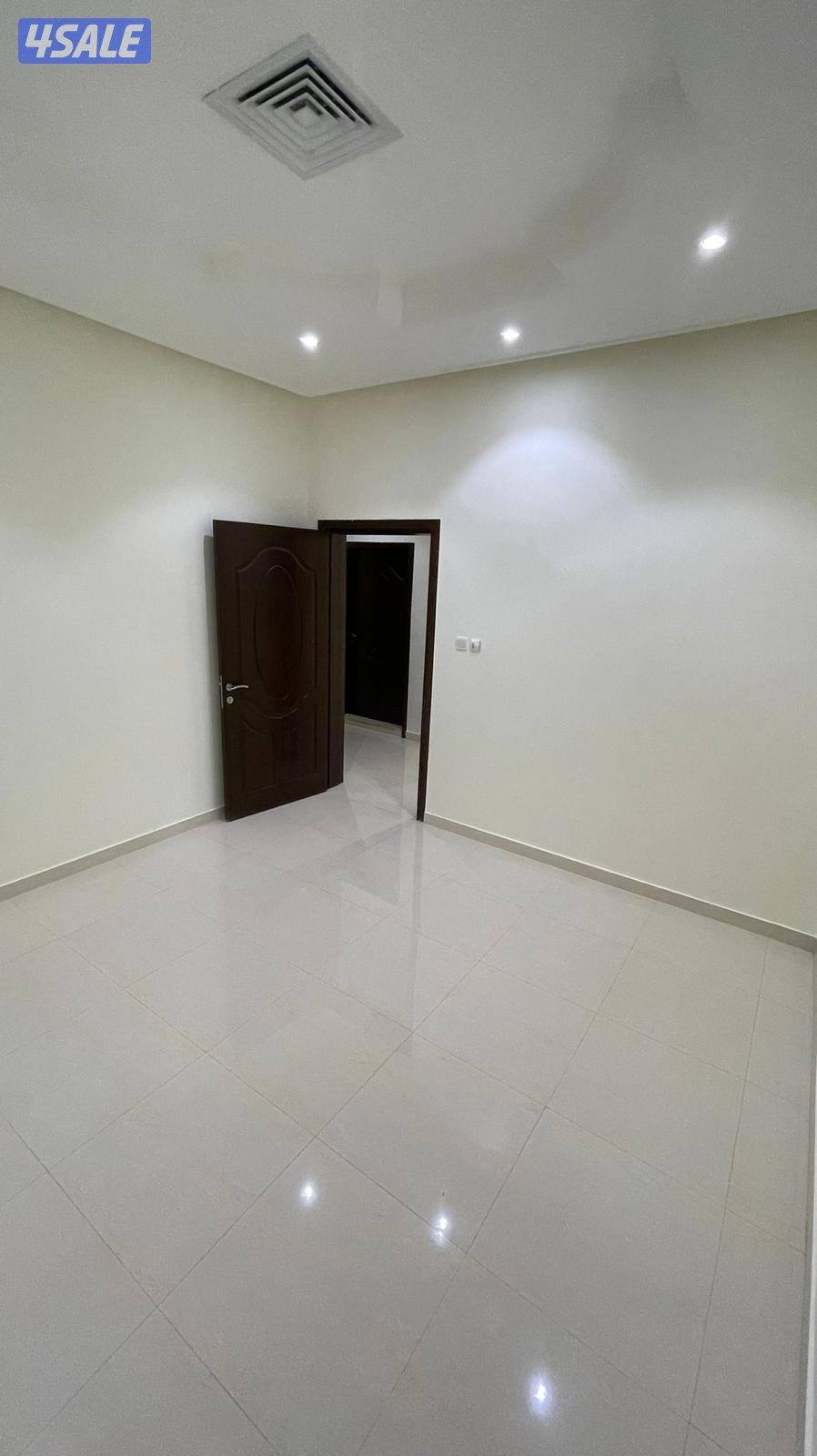 شقة للاجار من المالك Flat 4 Rent from owner10