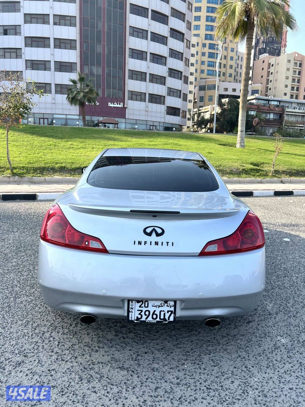 للبيع او للبدل انفينيتي موديل 2012 صبغ وكالة كامل الموصفات شرط الفحص5