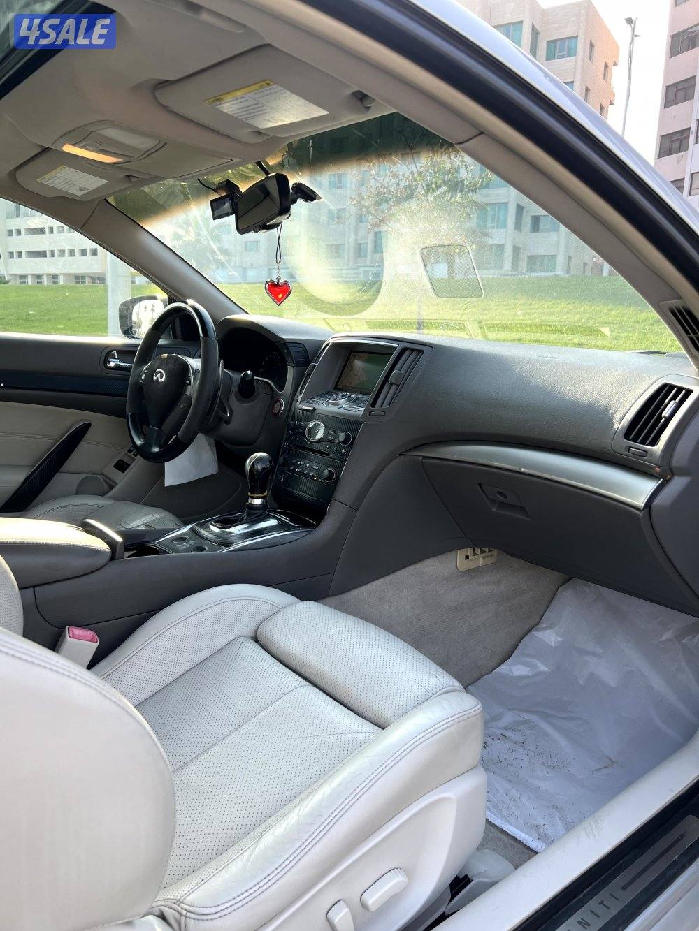 للبيع او للبدل انفينيتي موديل 2012 صبغ وكالة كامل الموصفات شرط الفحص12