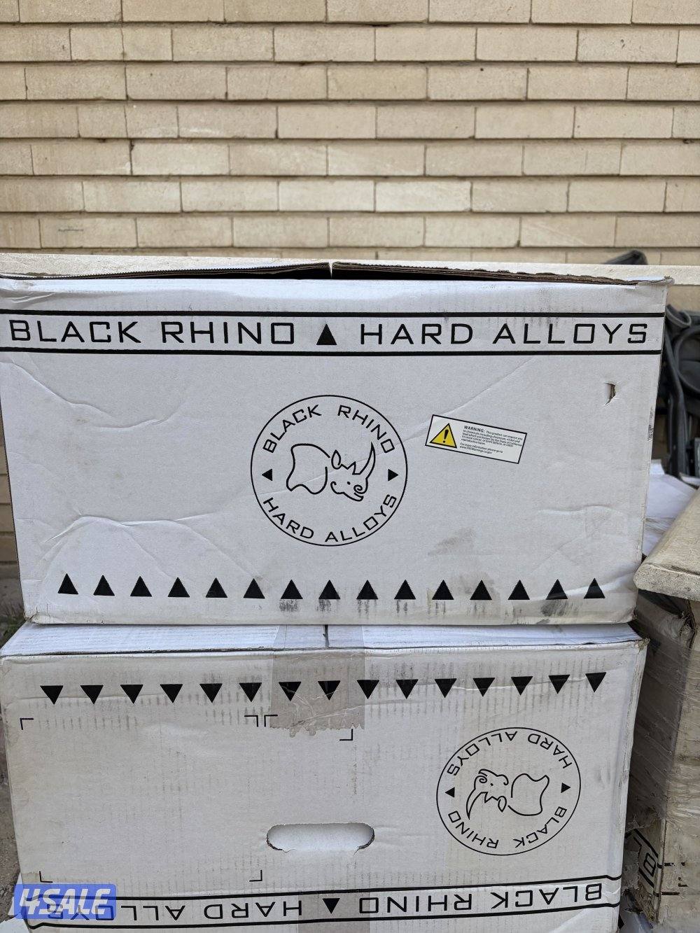 رنقات بلاك راينو *خمسة مع السبير* سلة رانقلر اصلية من الوكالة3