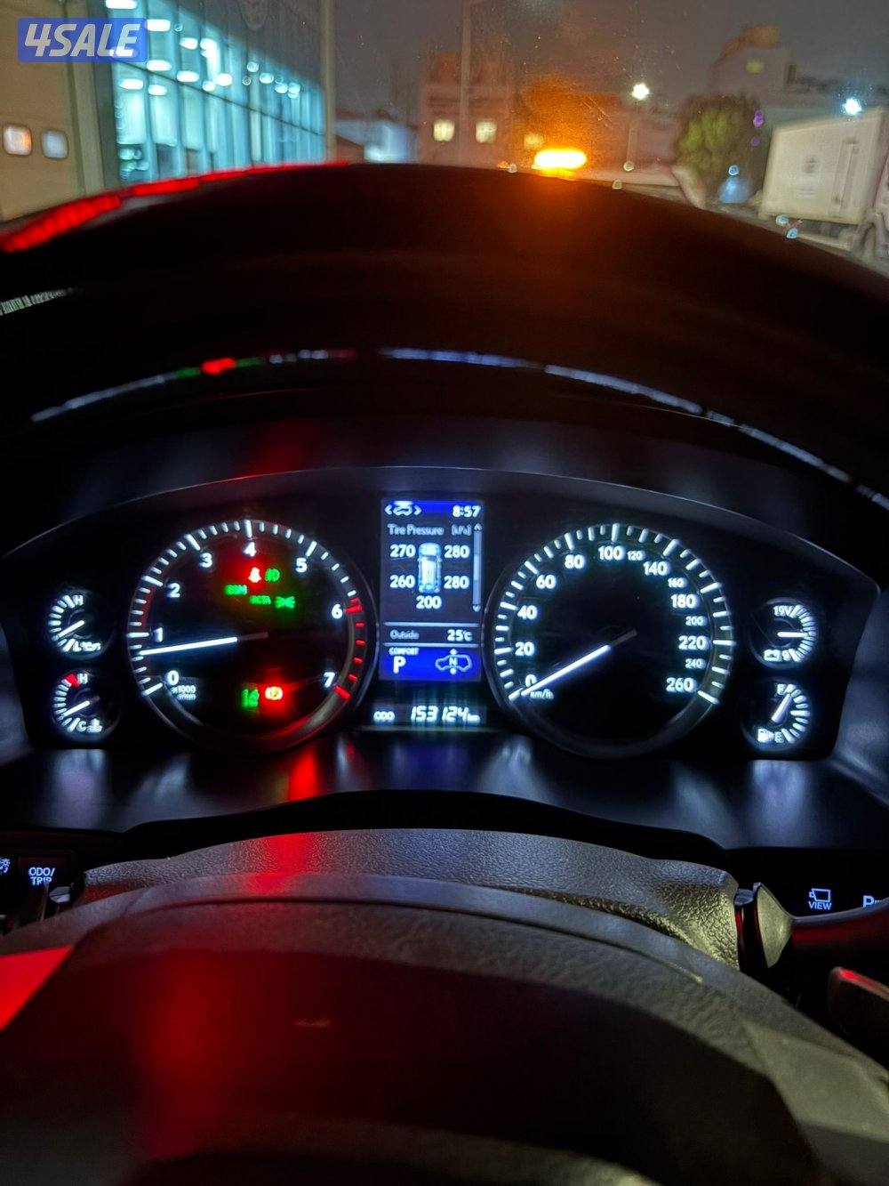 للبيع لكزس موديل 2021 الفل أعلى درجه7