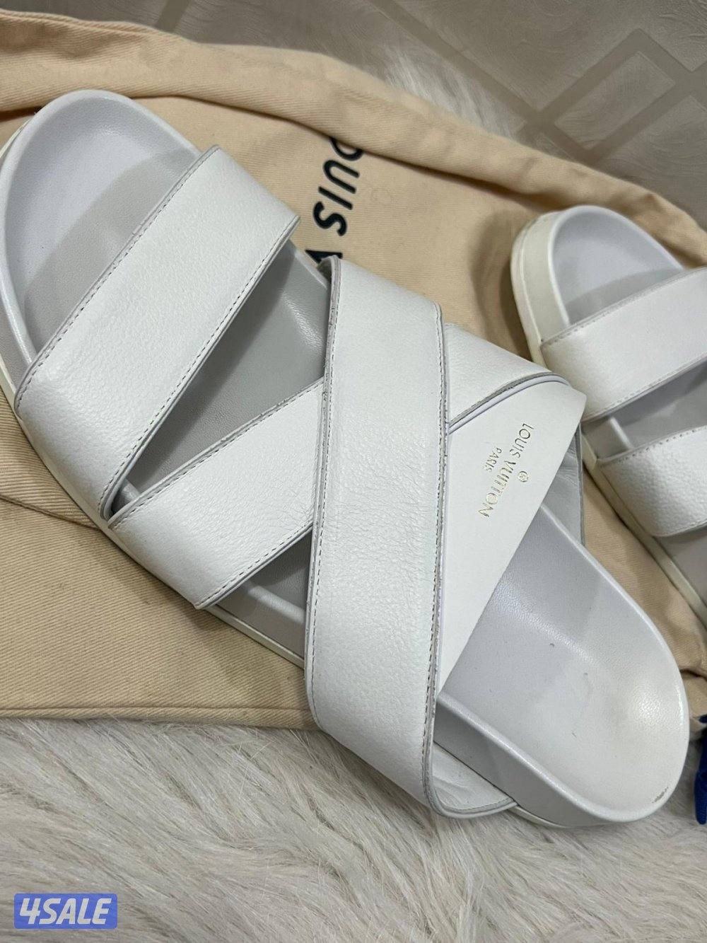 سلبر lv اصلي مقاس ٤٣ونص2