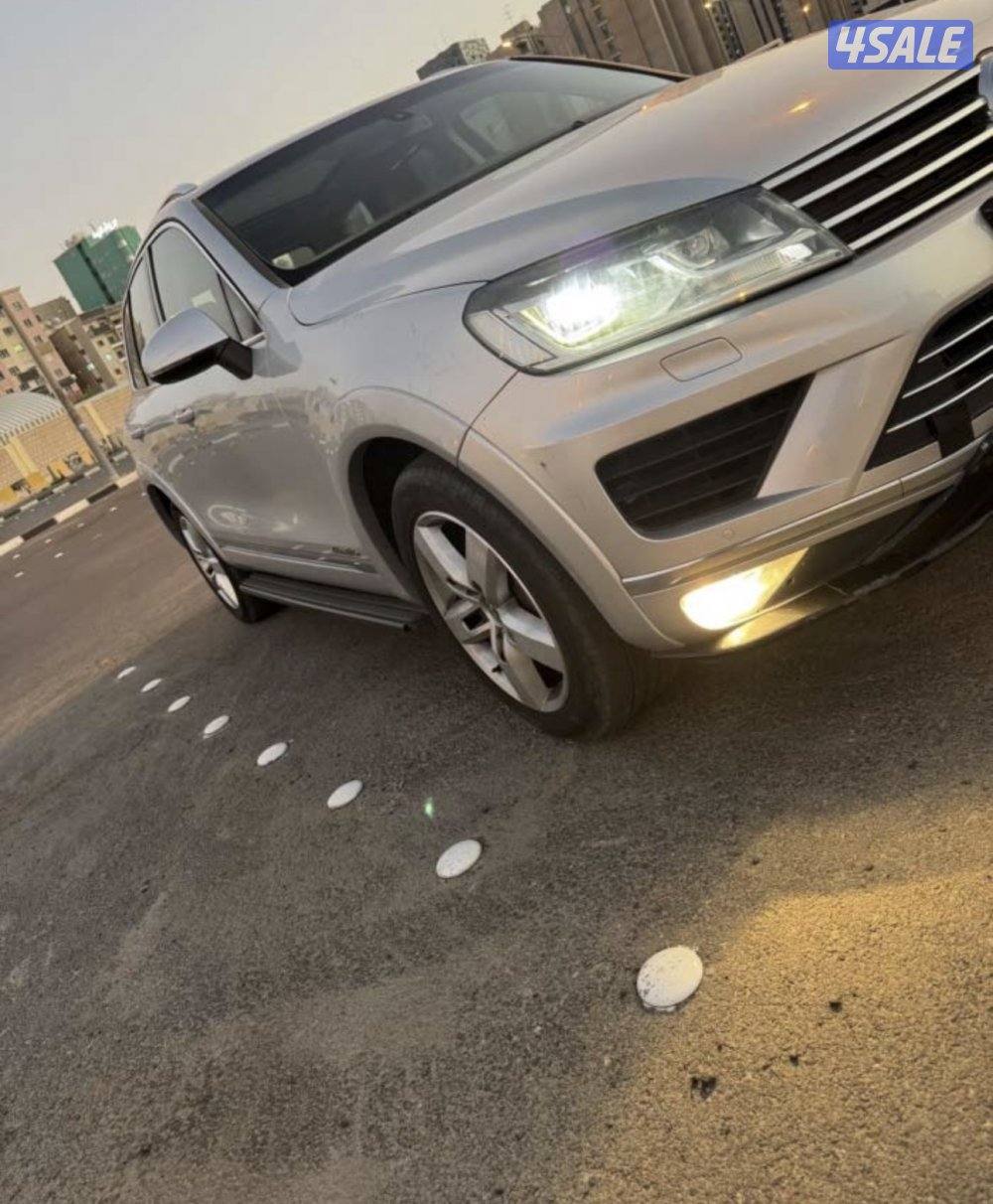 للبيع سيارة طوارق 20151