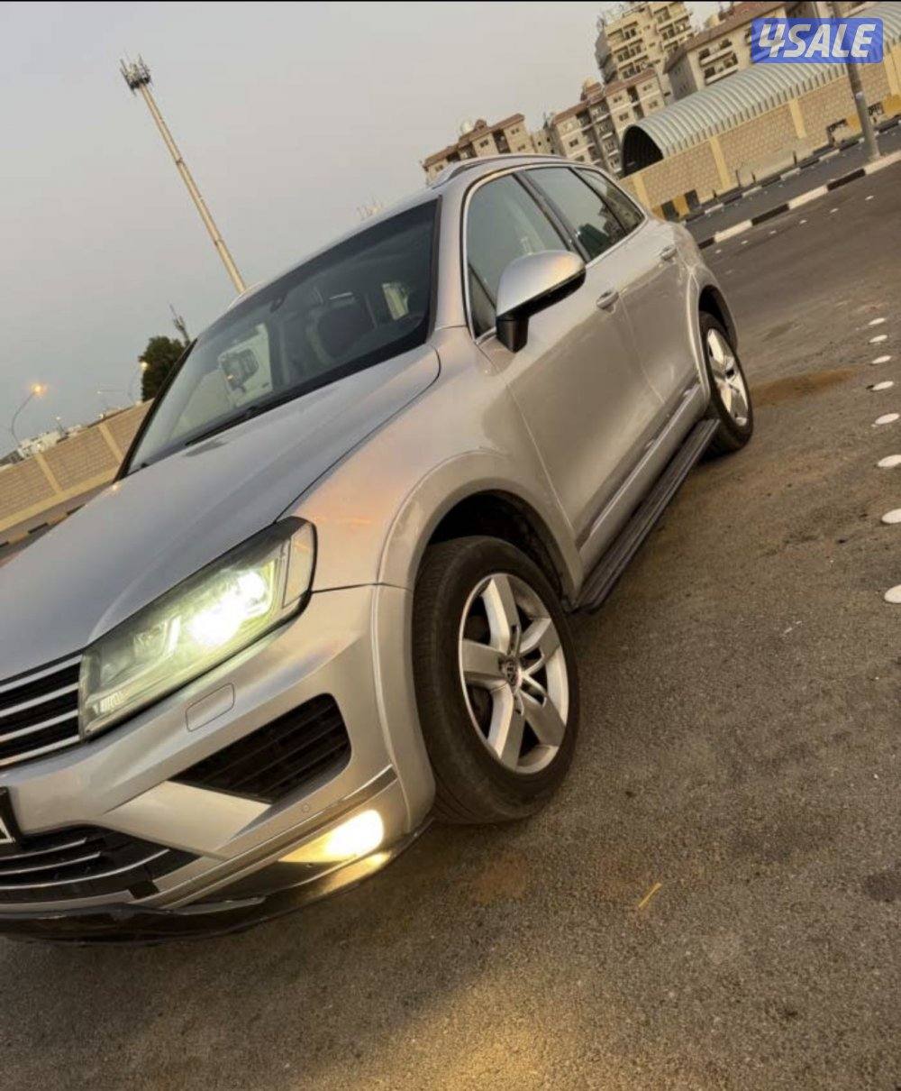 للبيع سيارة طوارق 20154