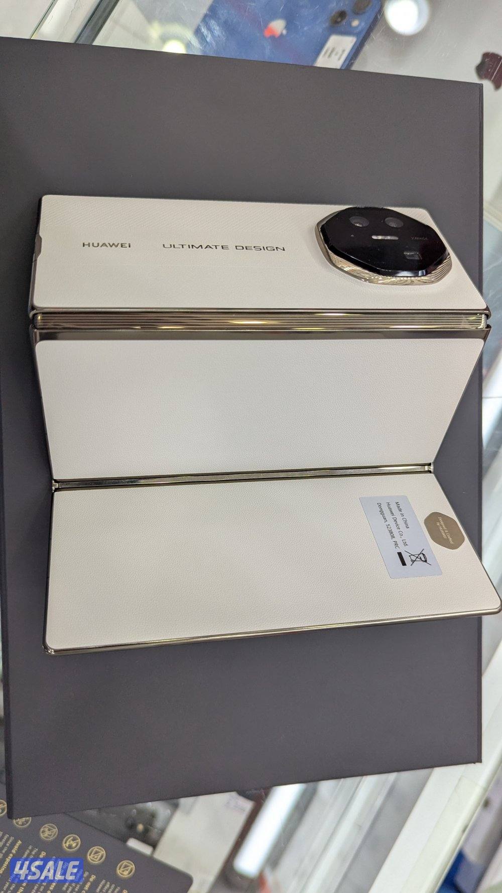 Huawei  mate XT ultimate design and 1TB Storage8