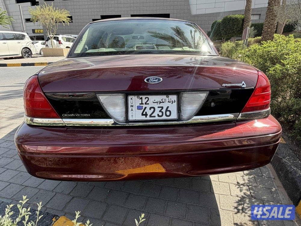 فورد فكتوريا عداد قليل مخزن بحالة الوكالة المالك الاول1