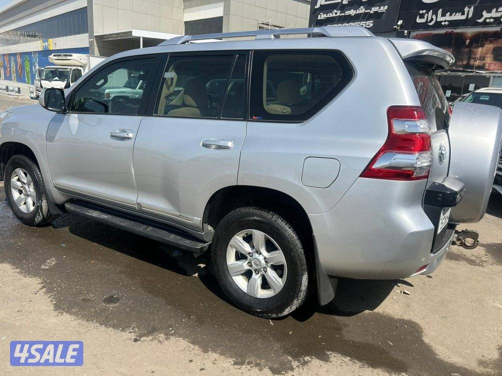 لاند كروزر برادو.TX.L موديل 2016 ماشى 281.000 k.m   وارد الساير.2