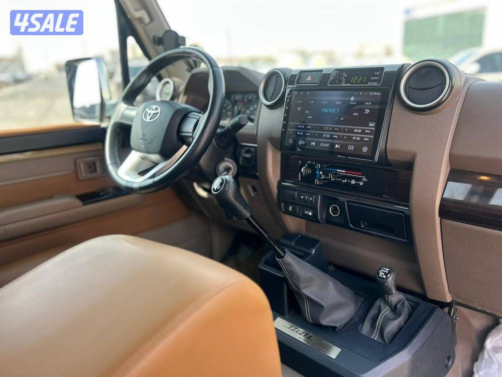 تويوتا لاند كروزر شاص LX .V6 موديل 2022 ماشى 50.000 k.m وارد الساير .5