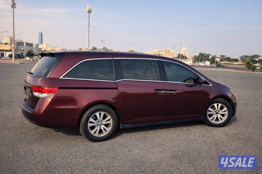للبيع هوندا اوديسي ٢٠١٦ صبغ وكالة كامل الموصفات شرط الفحص1