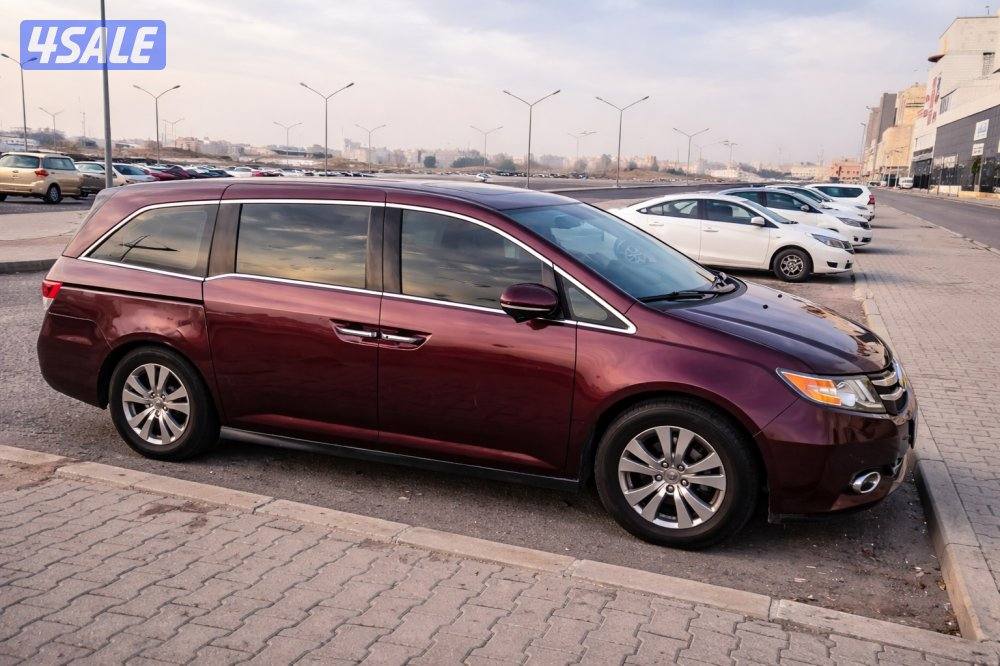 للبيع هوندا اوديسي ٢٠١٦ صبغ وكالة كامل الموصفات شرط الفحص3