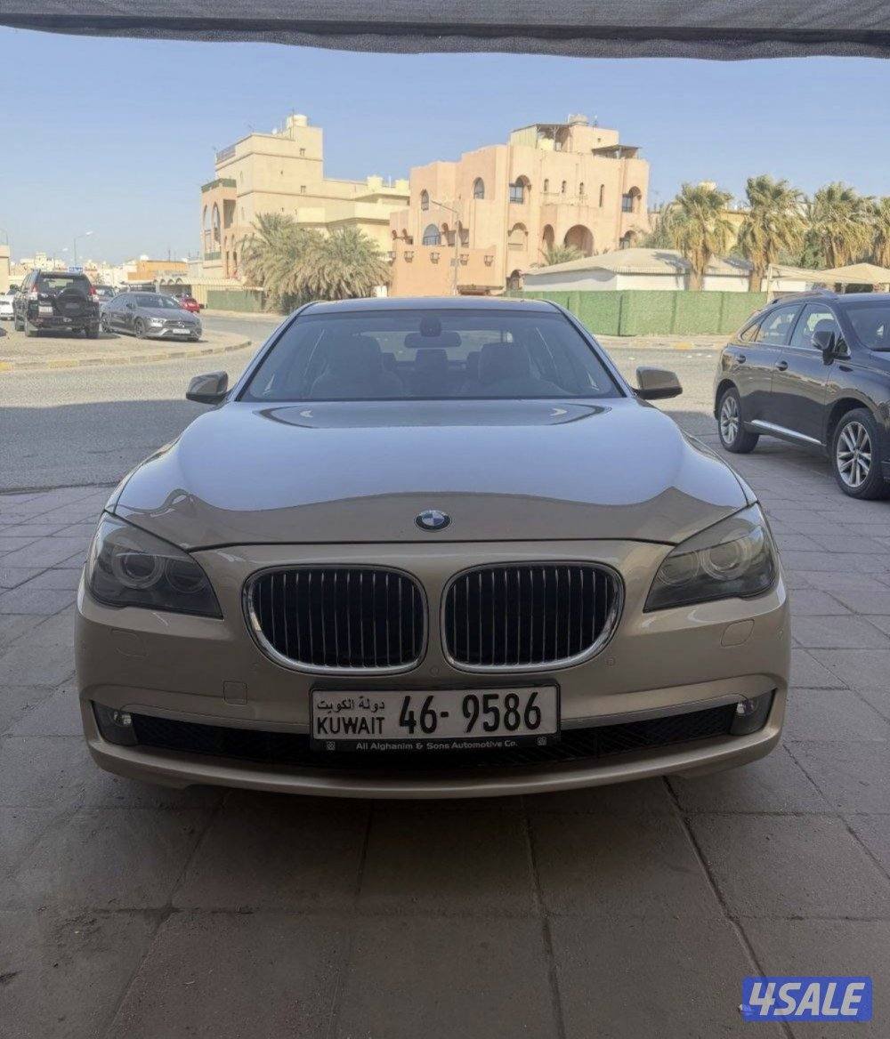 بحالة ممتازة جدا عداد 1701