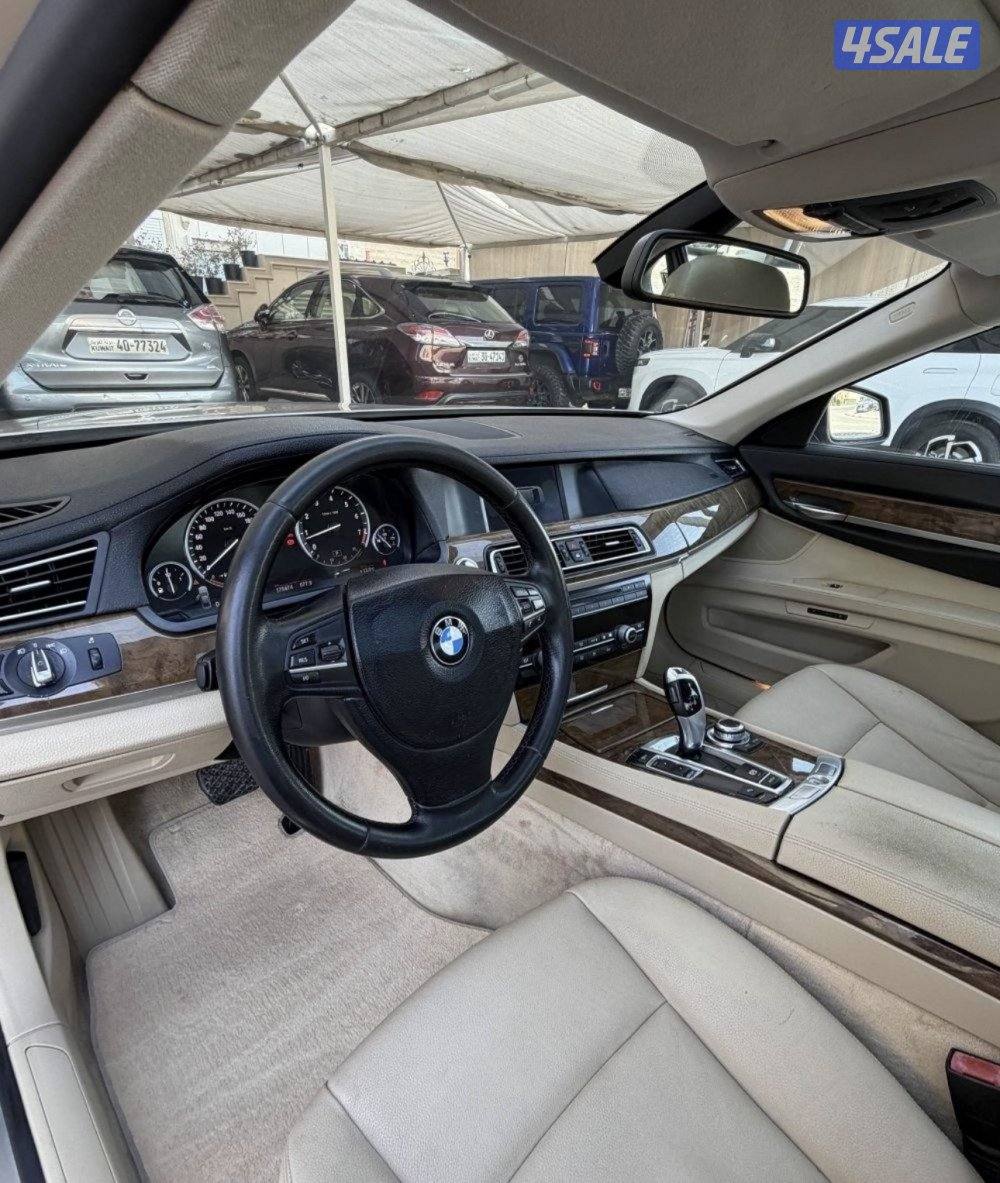 بحالة ممتازة جدا عداد 1706