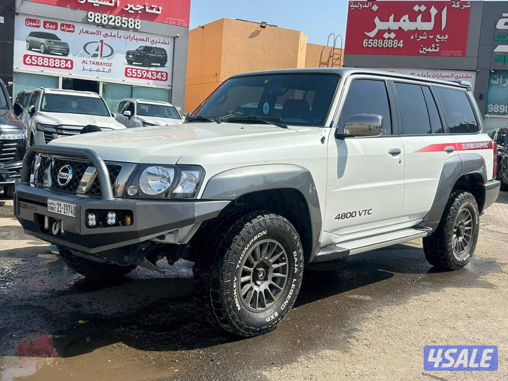 نيسان باترول سوبر سفارى موديل 2019 ماشى 86.000 k.m  وارد الخليج .0