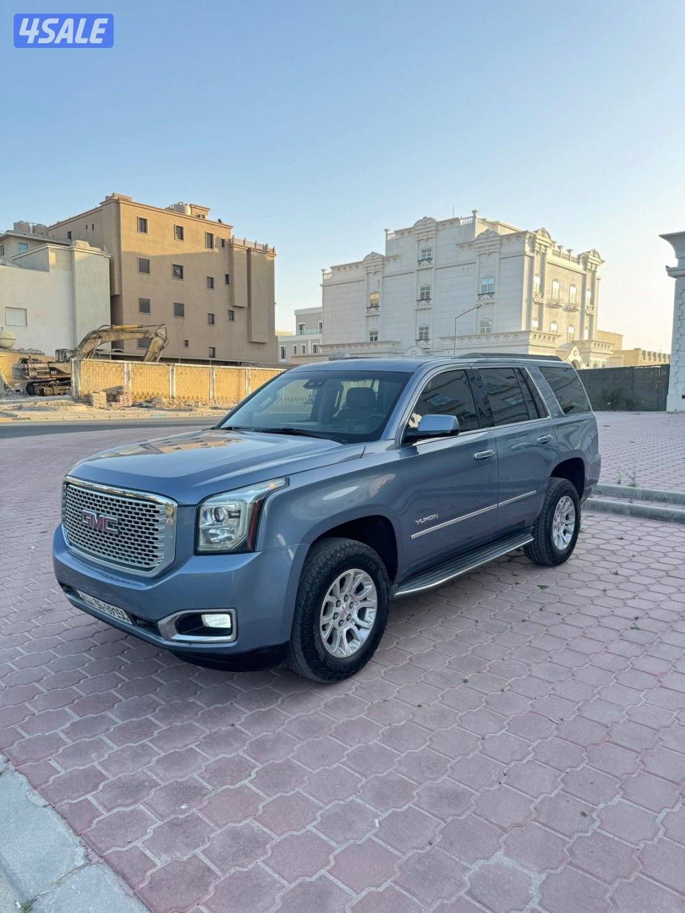 للبيع يوكن SLT مديل 2015 ماشي 2666