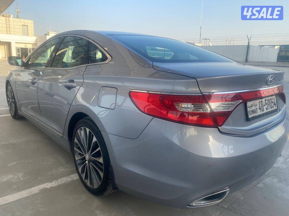 هونداي ازيرا2