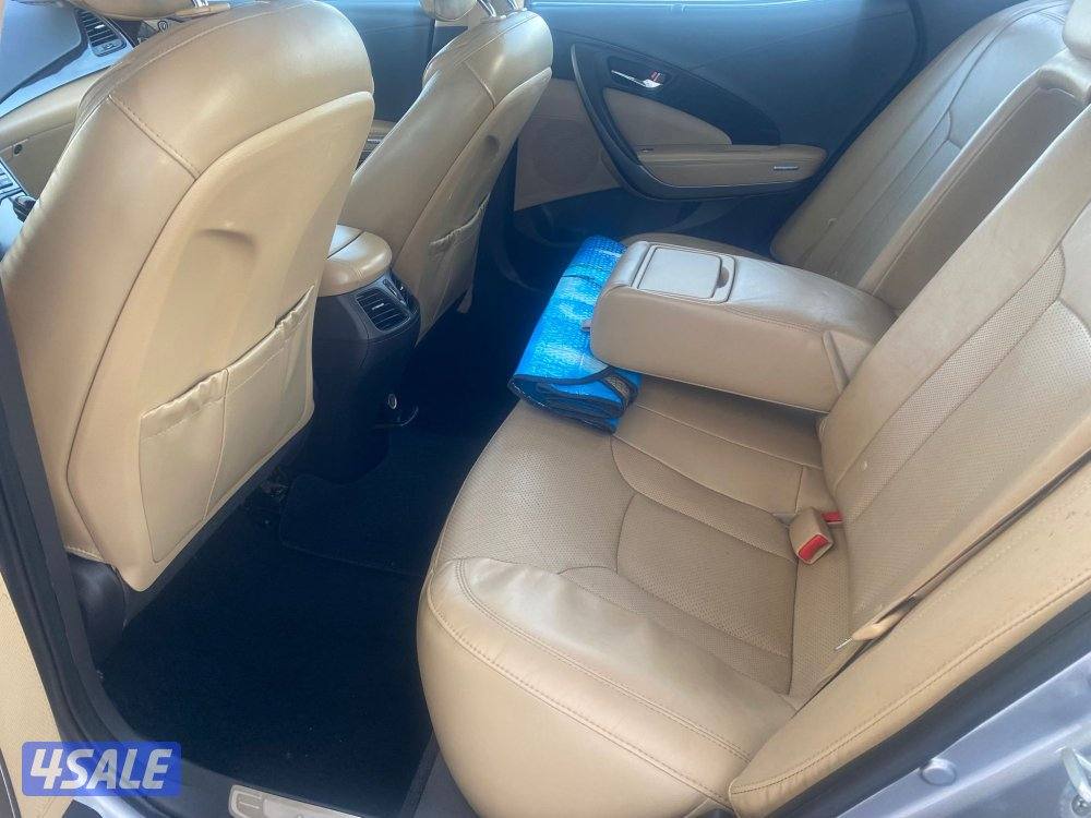 هونداي ازيرا6