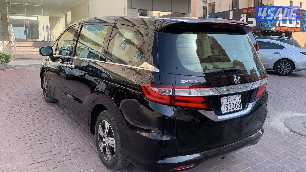 للبيع هوندا اوديسي موديل 2017 شرط الفحص قير مكينة شاصي صبغ وكالة3