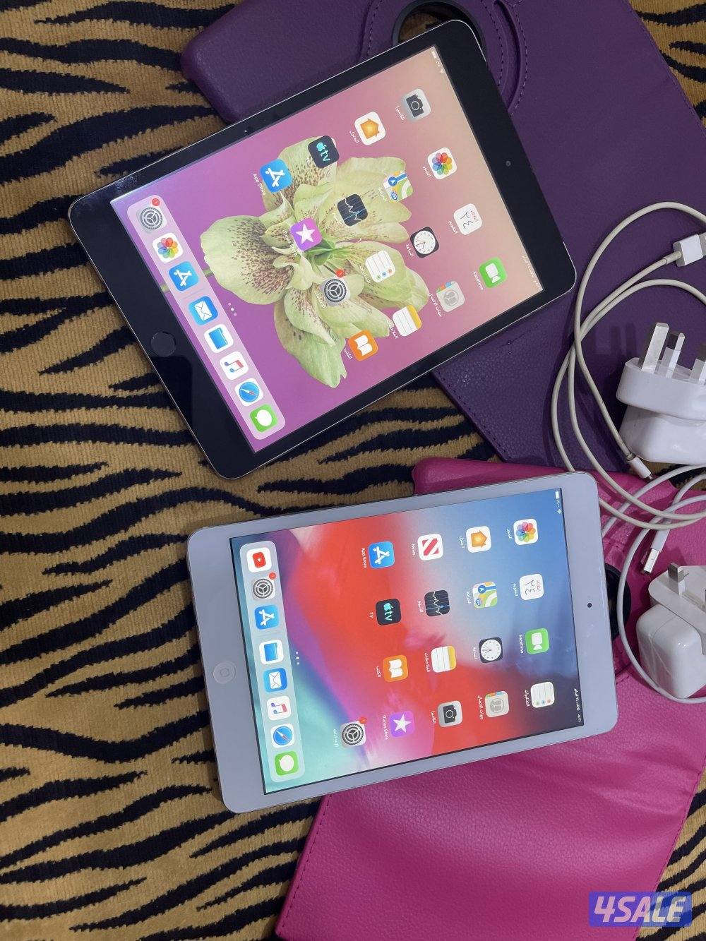 ايبادين ابل ميني 3 خط وميني 2نظاف 64 قيقا و16 قيقا مع الاغراض كامله3