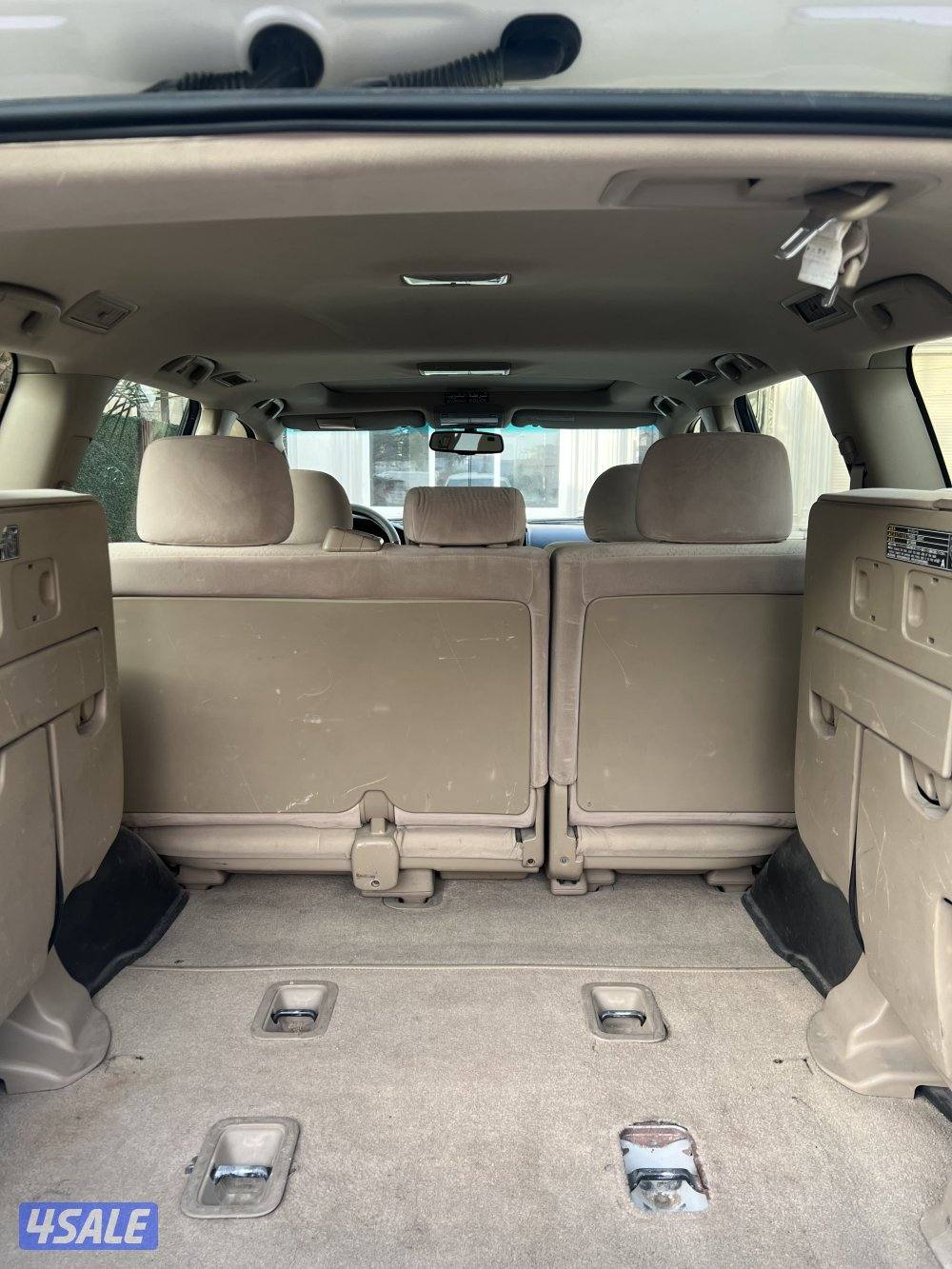 للبيع لاندكروزر 2011 نظيف شرط الفحص مكينه قير شاصي1