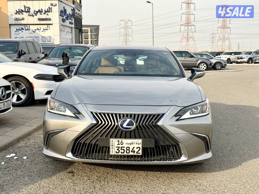 لكزس ES 300 h  الساير 20194