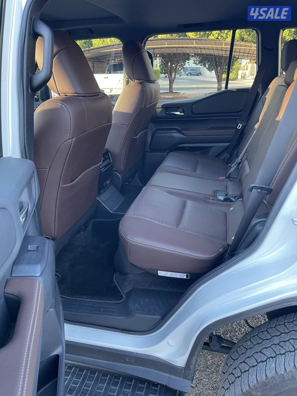 للبيع برادو2025  أعلى فئه WX First Edition8