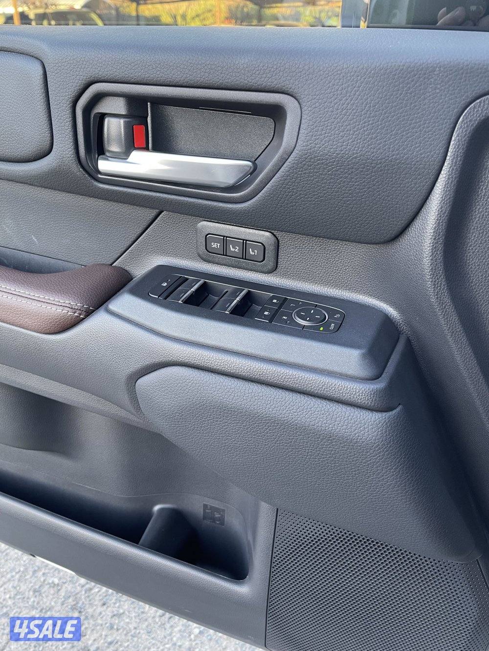 للبيع برادو2025  أعلى فئه WX First Edition12