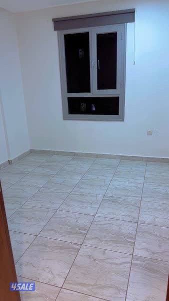 شقه بسالميه شارع العوازم موقع ممتاز وباركن مكونه من غرفتين وصاله 2ح3