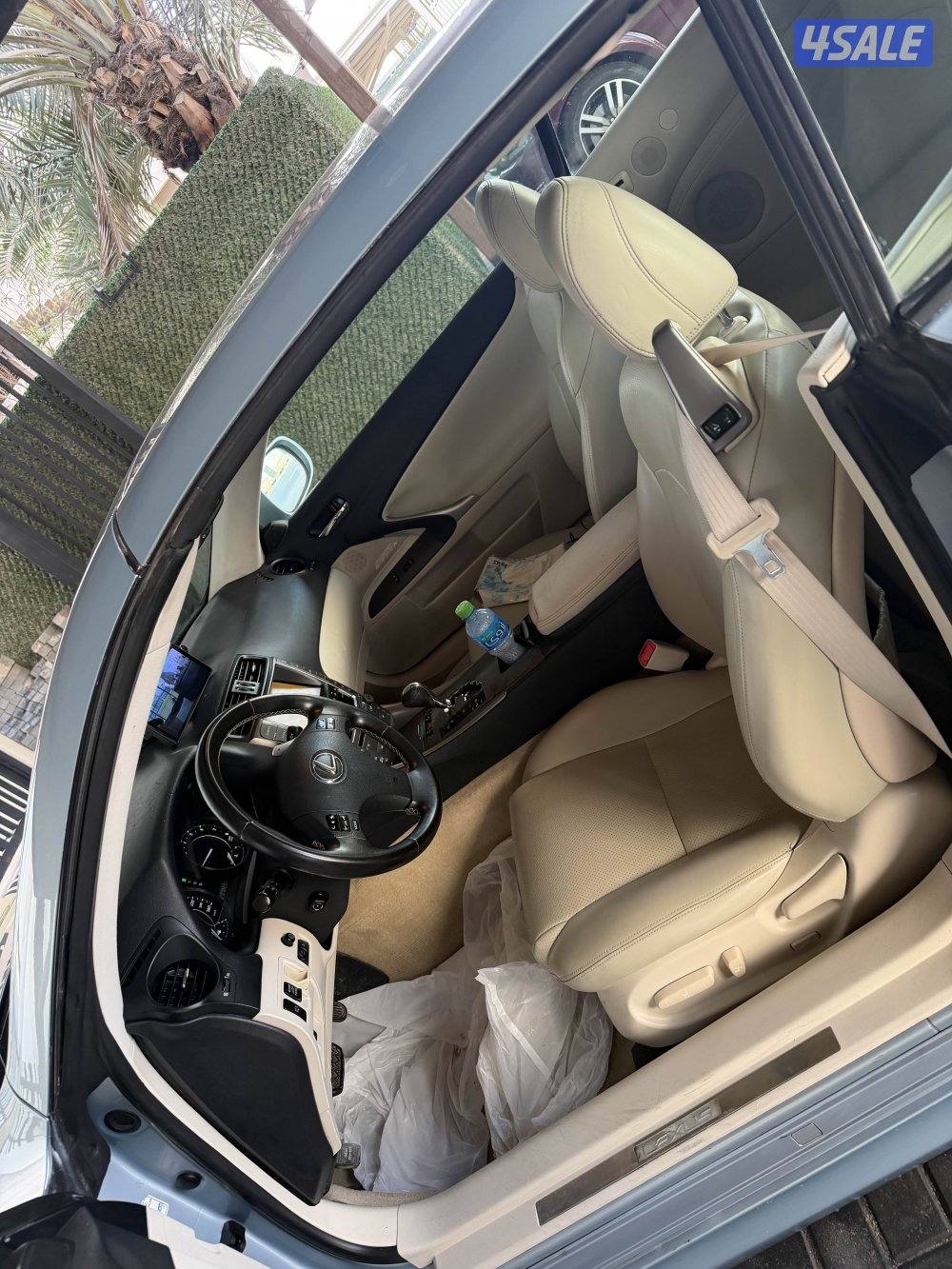 البيع لكزس موديل 2010 الدرجه الاوله شرط الغحص كل شي شغال9