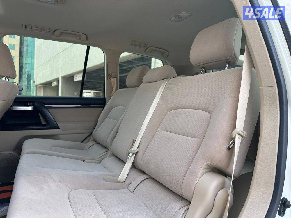 لاندكروزرGXR V8 GRAND TOURING موديل2020 عداد95الف الساير10