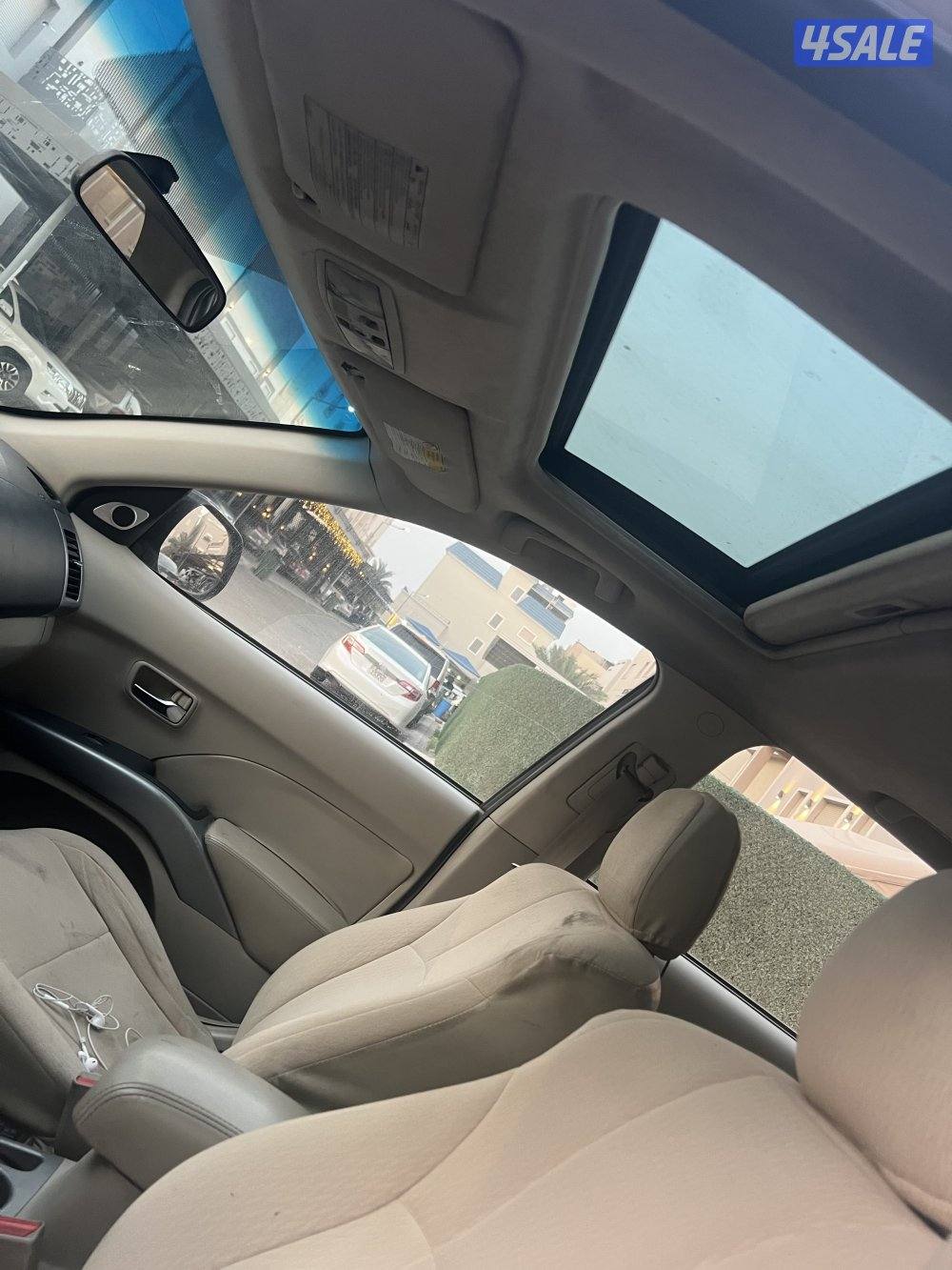 للبيع متسوبيشي اوتلاندر 2009 شرط الفحص ماشي 360الف بحاله ممتازه2