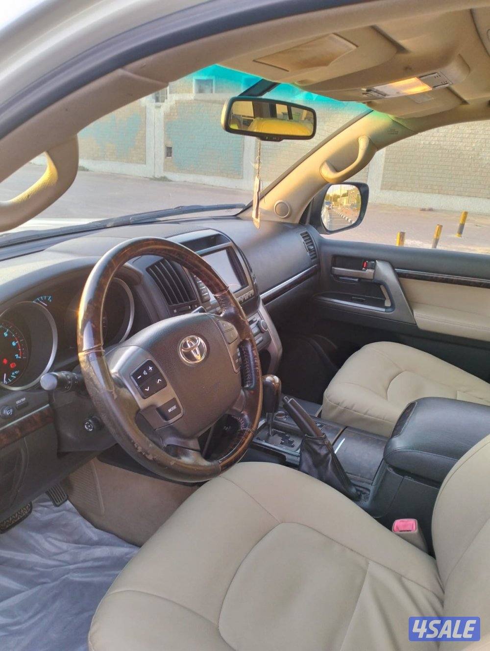 لاند VXR بحالة ممتازة3