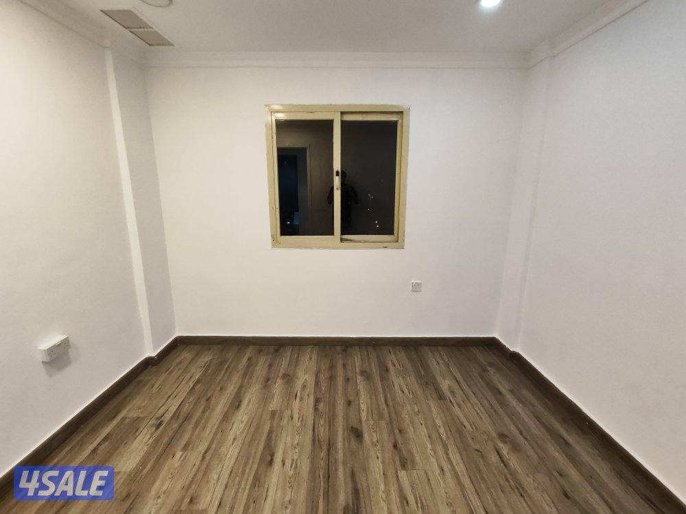 شقق لايجار حولي خلو وفاضي مساحه كبيره غرفة صاله حمام مطبخ باركن سيارات1