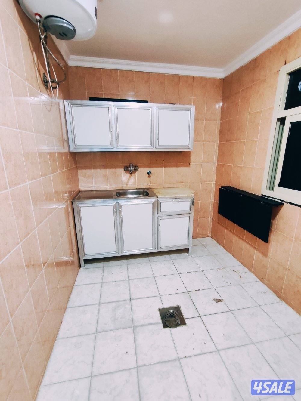 شقق لايجار حولي خلو وفاضي مساحه كبيره غرفة صاله حمام مطبخ باركن سيارات7