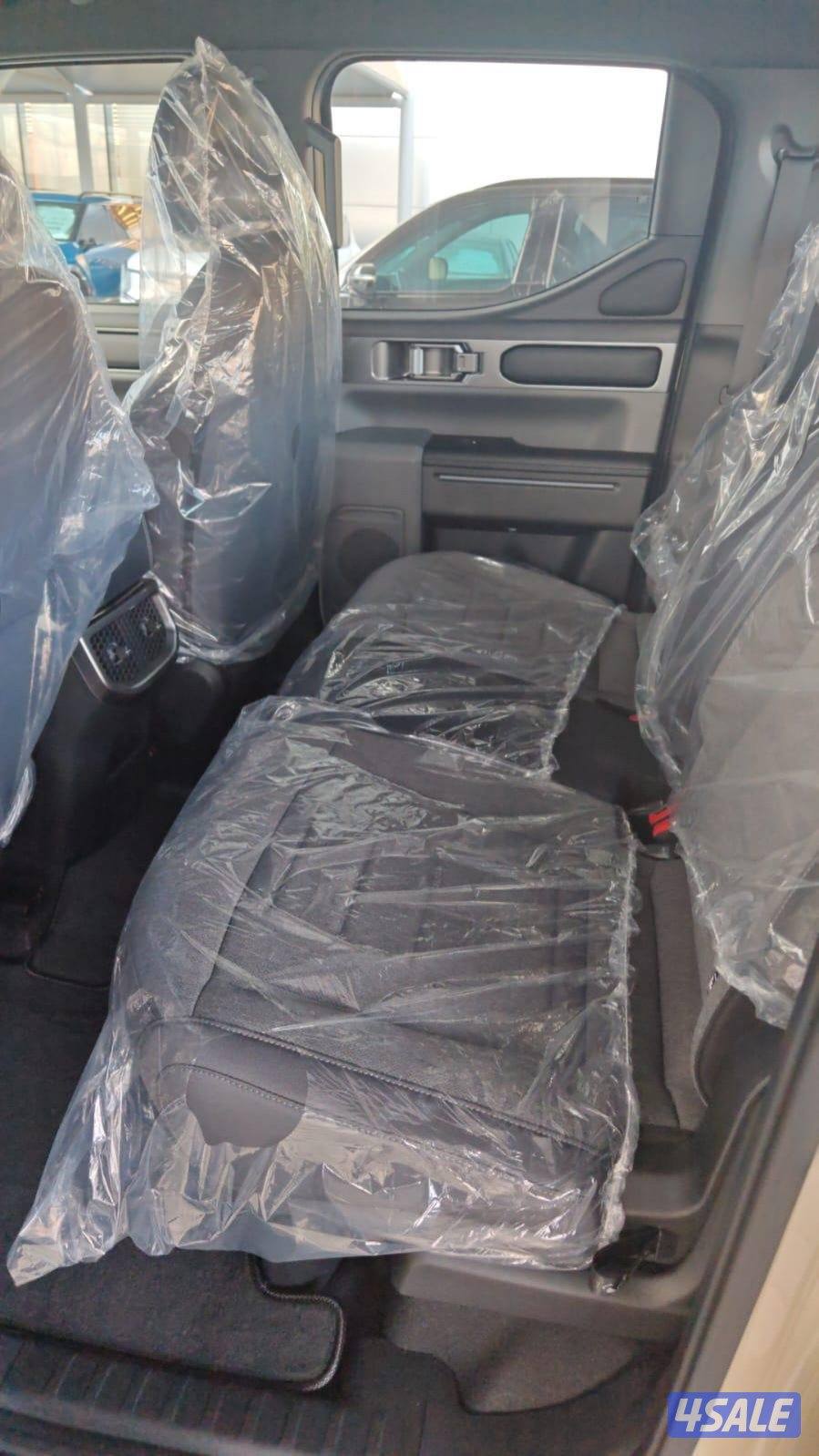 كيا تاسمان - KIA TASMAN1