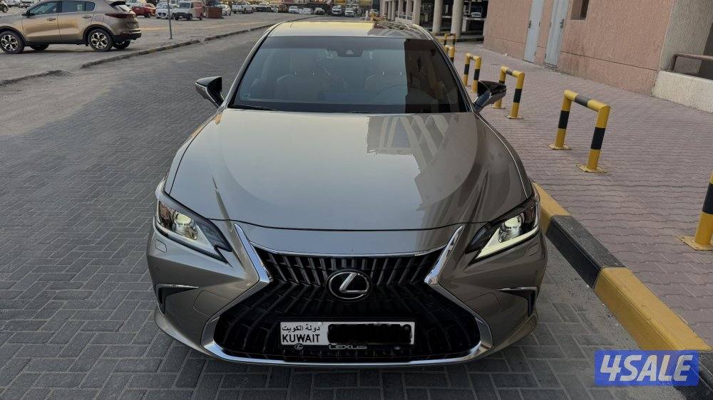 ES350 اعلى مواصفات2
