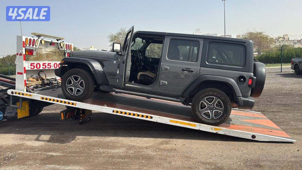 سطحه هودرليك لشحن وتصدير السيارات الي جميع دول الخليج سعوديه قطرالبحري2