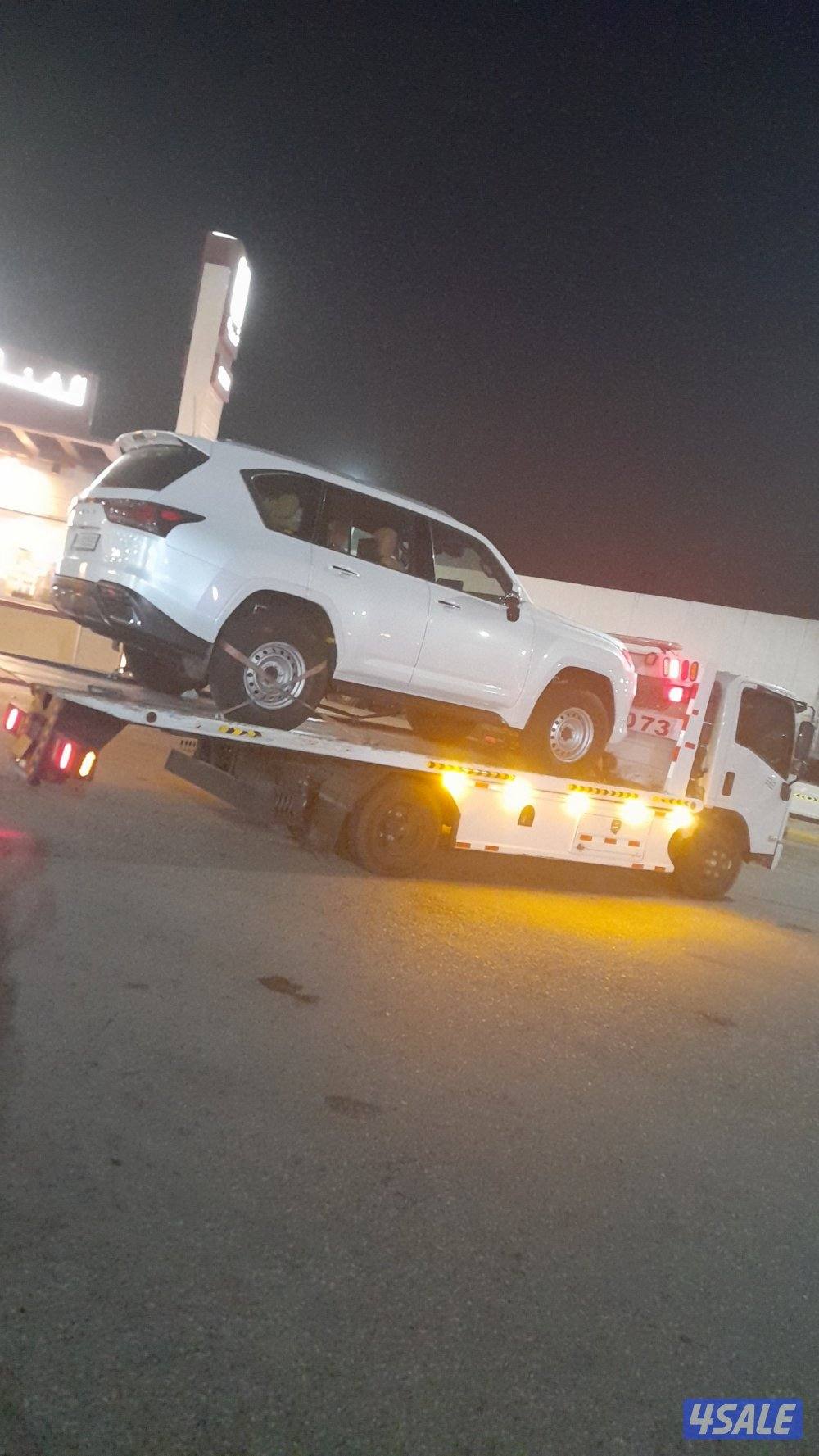 سطحه هودرليك لشحن وتصدير السيارات الي جميع دول الخليج سعوديه قطرالبحري4