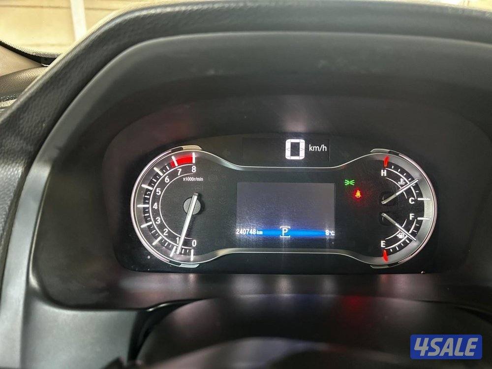 للبيع هوندا بايلوت ٢٠١٨3