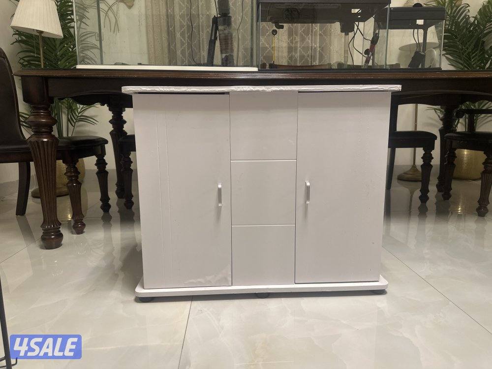 ثلاثة احواض و طاولة واحدة فلترين و ‏هيتارين ثلاث فلاتر و شبكيتين10