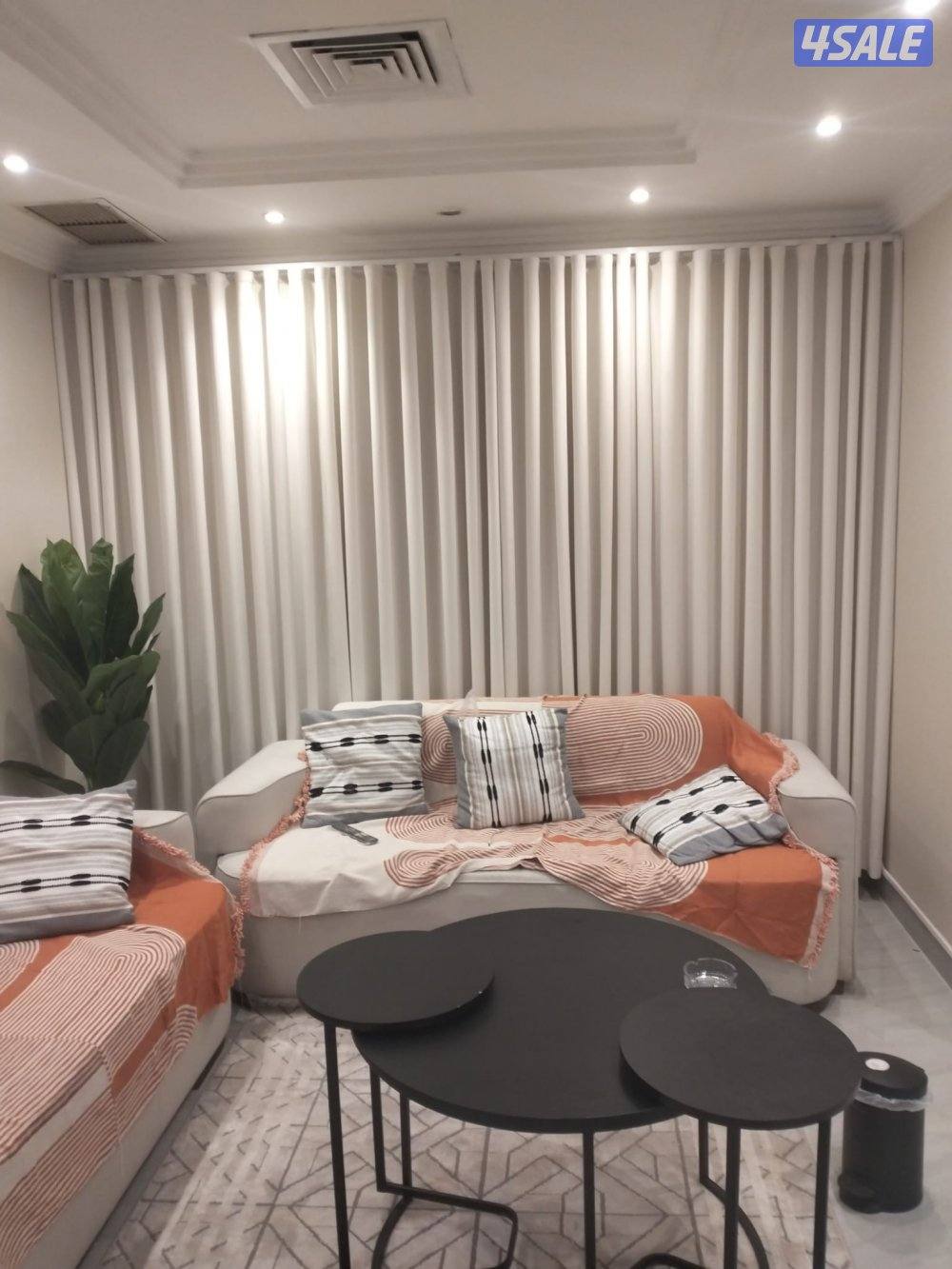 يوجد سجاد فاخر تركى وباركيه فلين وثيل صناعى وستاير ويفى رول شطر14