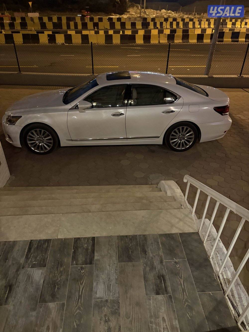 لكزس بحاله جيده مرفق الفحص4