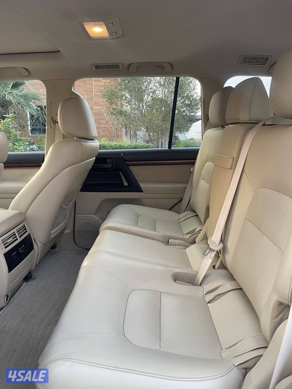 لاندكروزر 20167