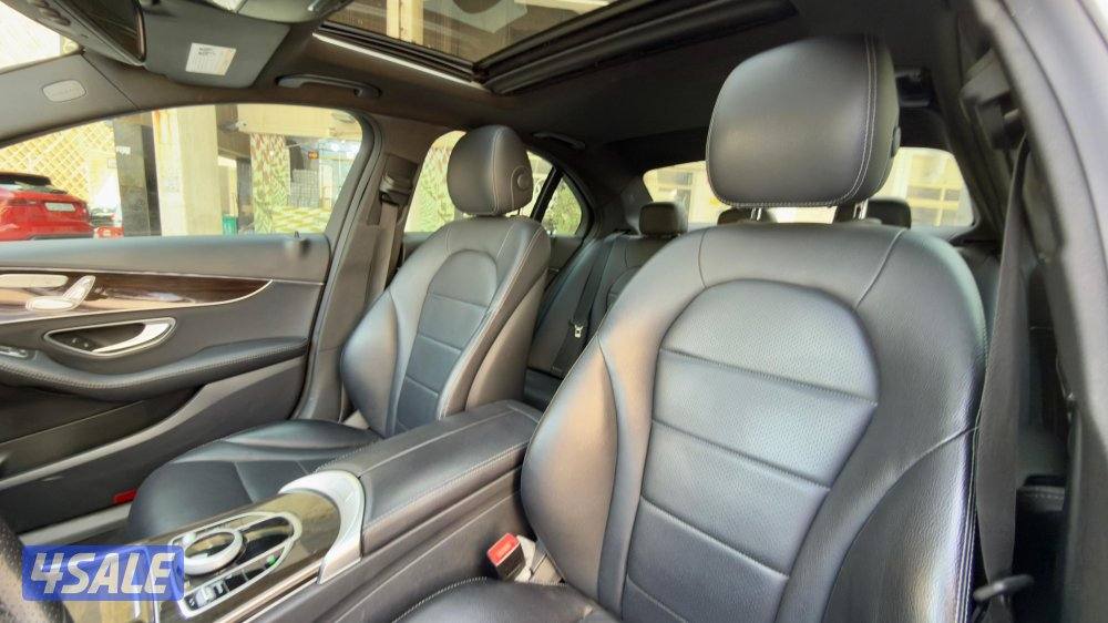 مرسيدس C 300/ موديل 2018/ عداد 155 ألف/ فل أبشن10