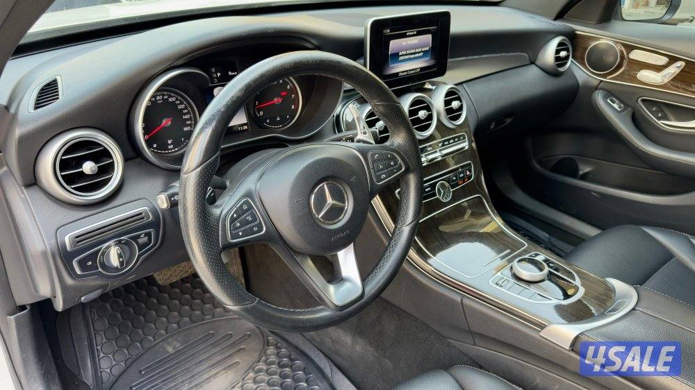 مرسيدس C 300/ موديل 2018/ عداد 155 ألف/ فل أبشن11
