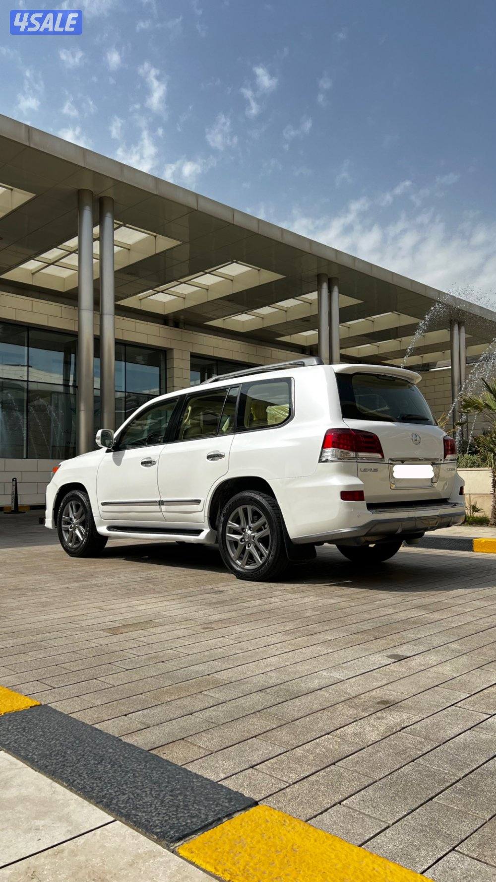 لكزس LX570 ، الدرجة الاولى ، بحالة الوكاله1