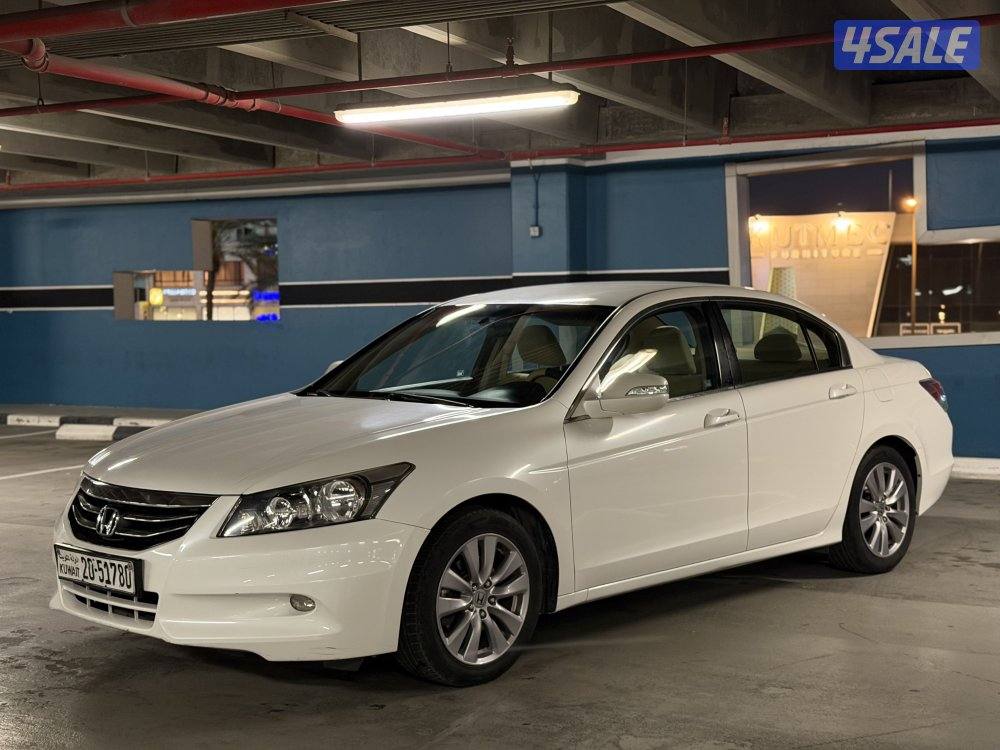 هوندا اكورد صبغ الوكاله موديل 2012 عداد قليل 122 الف سيرفس وكاله0