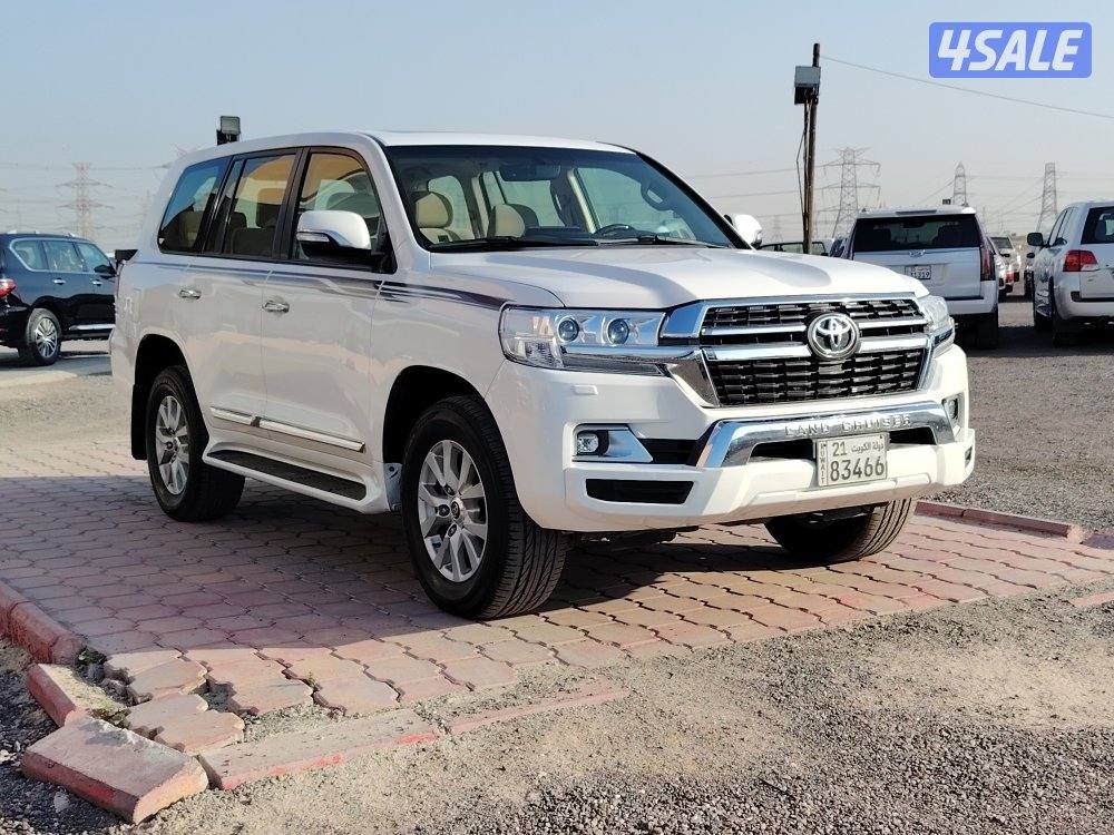 لاندكروزر 8 سلندر3