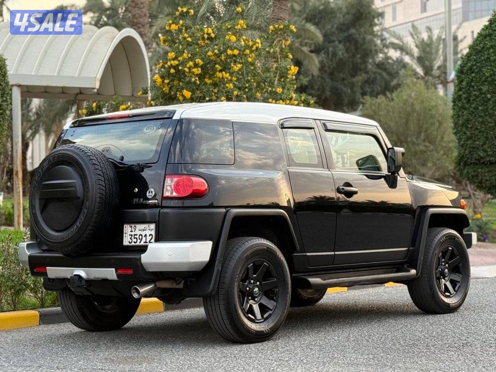 تويوتا FJ موديل 2021 صبغ الوكالة1